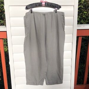 J. Jill Women's Gray Capris